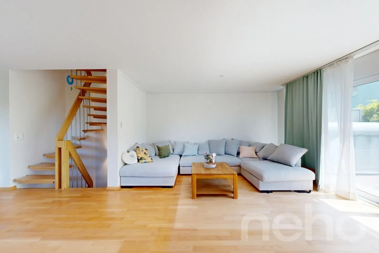 Duplex apartment "like a house" with 4.5 rooms and garden - Photo 3 of 12