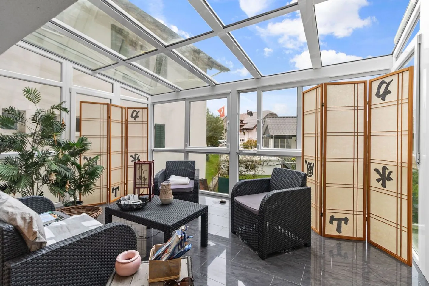 Moderne 4.5 Zimmer Gartenwohnung in Pfaffnau kaufen - Foto 1 von 10