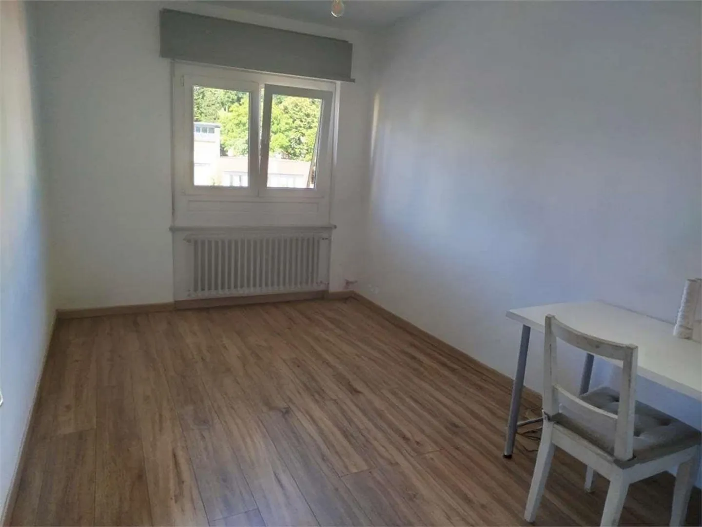 Appartement économique de 3,5 pièces à Vacallo - Dernier étage et pratique pour l'autoroute - Photo 3 sur 4