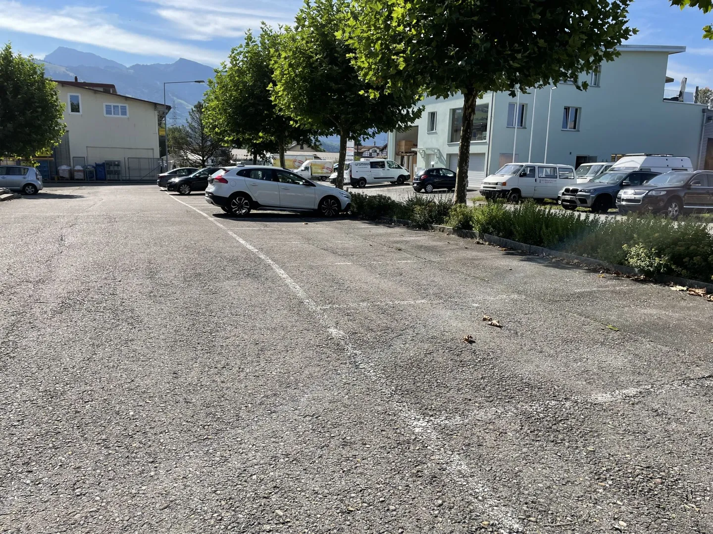 Locali commerciali rappresentativi in posizione privilegiata - Foto 4 di 8