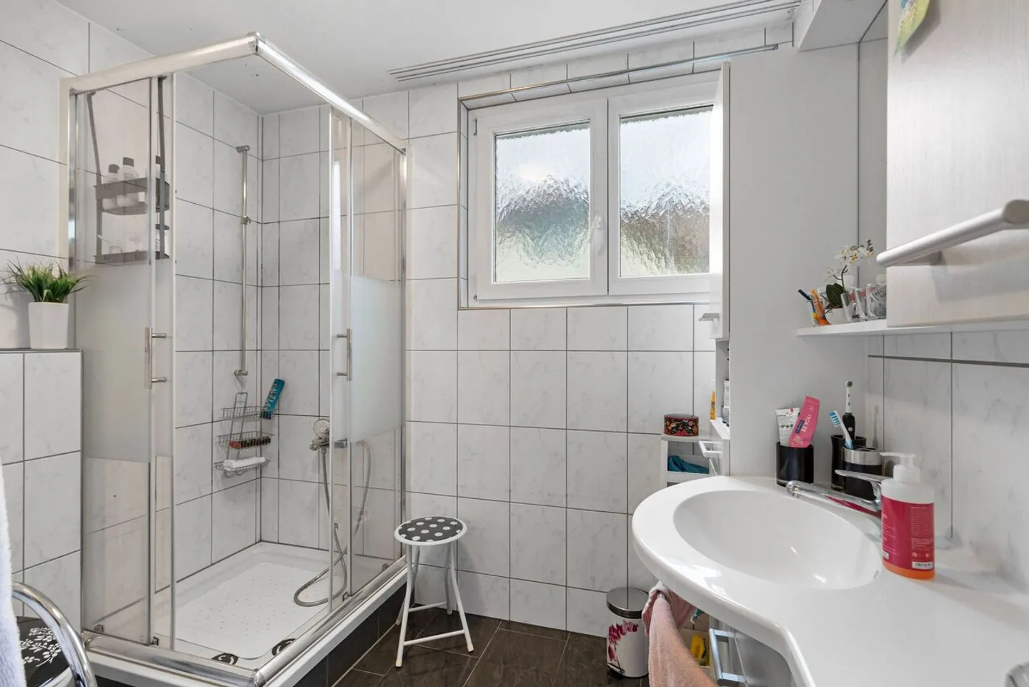 Moderne 4.5 Zimmer Gartenwohnung in Pfaffnau kaufen - Foto 7 von 10