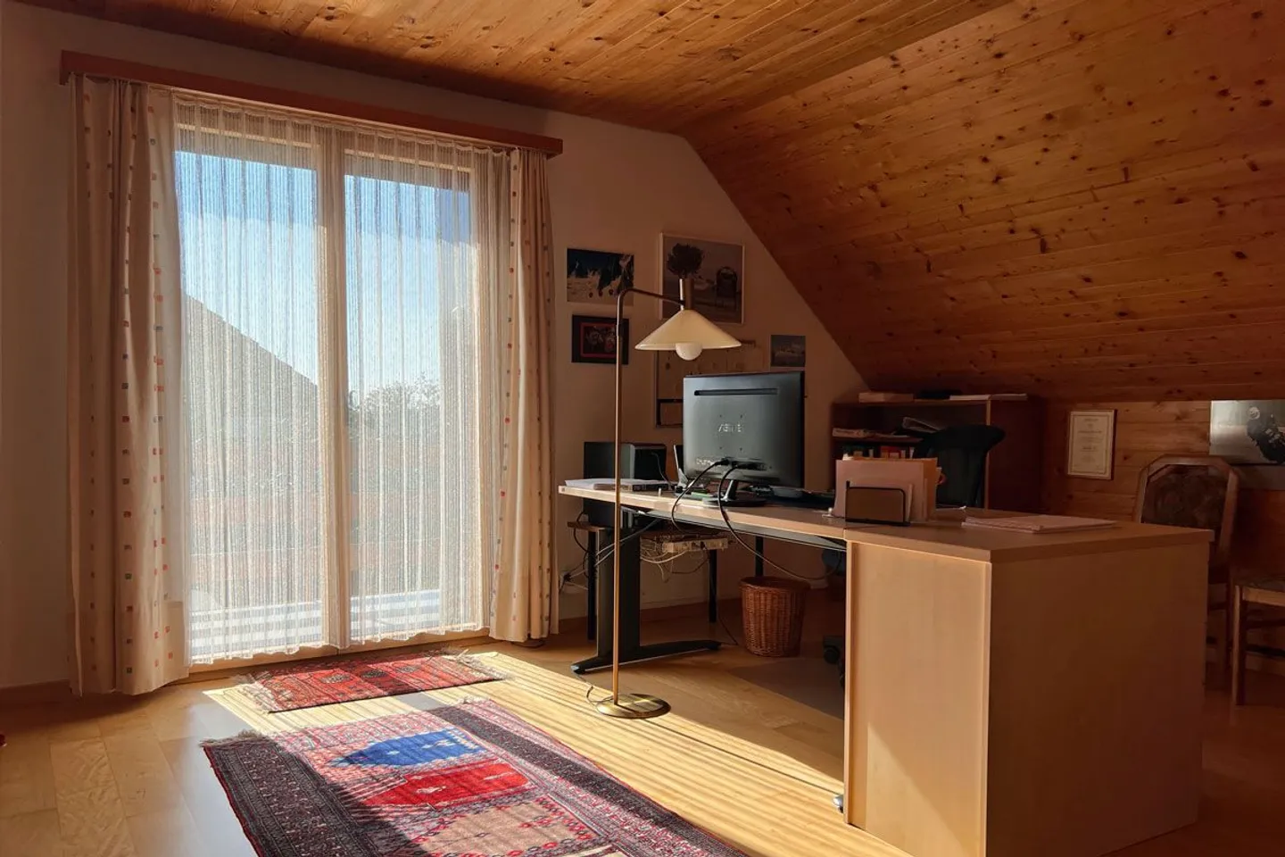 Maison individuelle de 4,5 pièces avec piscine à Radelfingen - Photo 8 sur 13