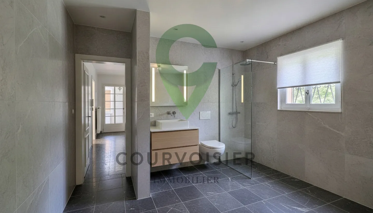 Charming Ground Floor Apartment - Photo 9 of 18