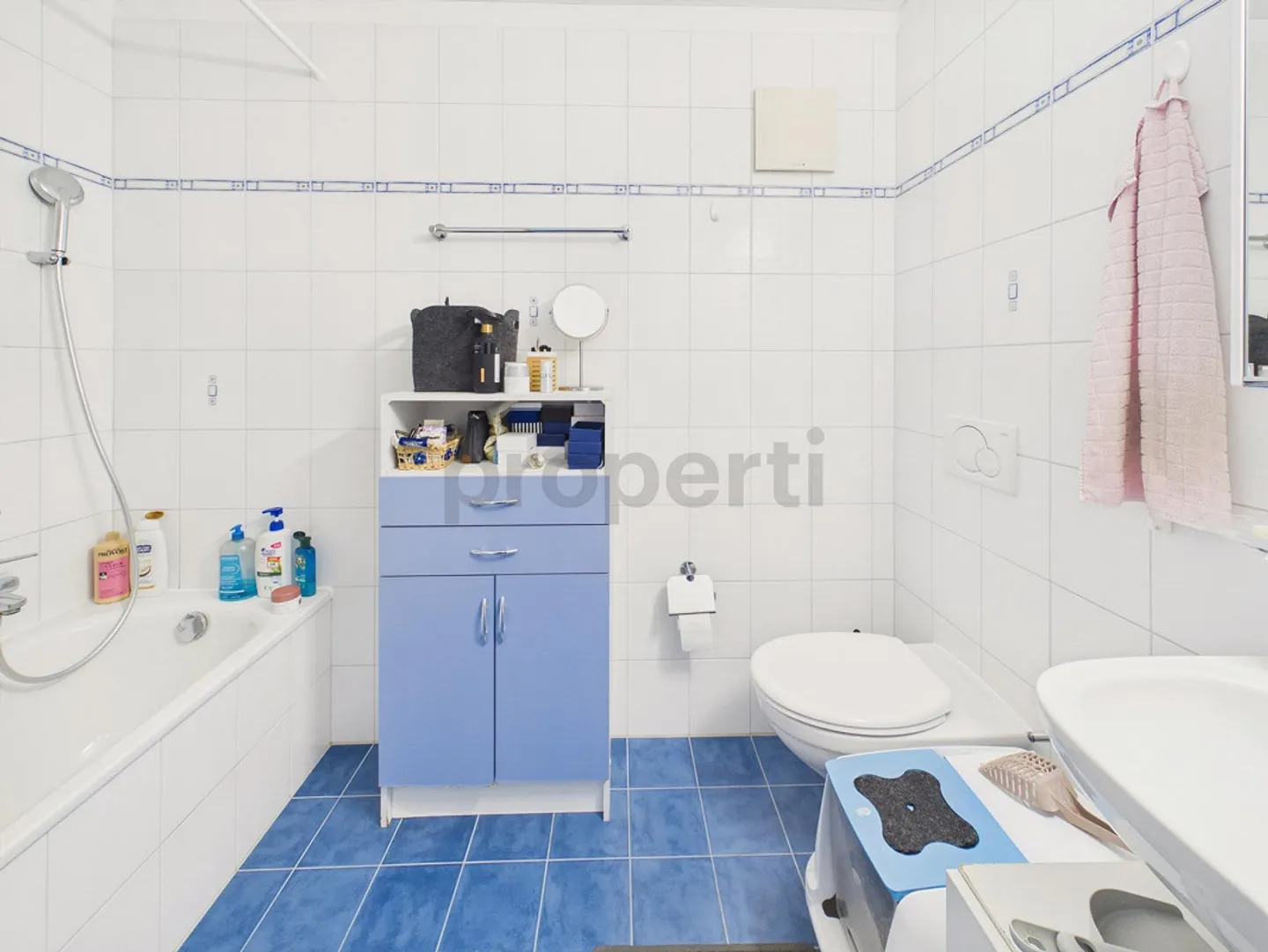 Ampio 4.5 locali nel cuore di Castione – Posizione strategica e ott... - Foto 13 di 15