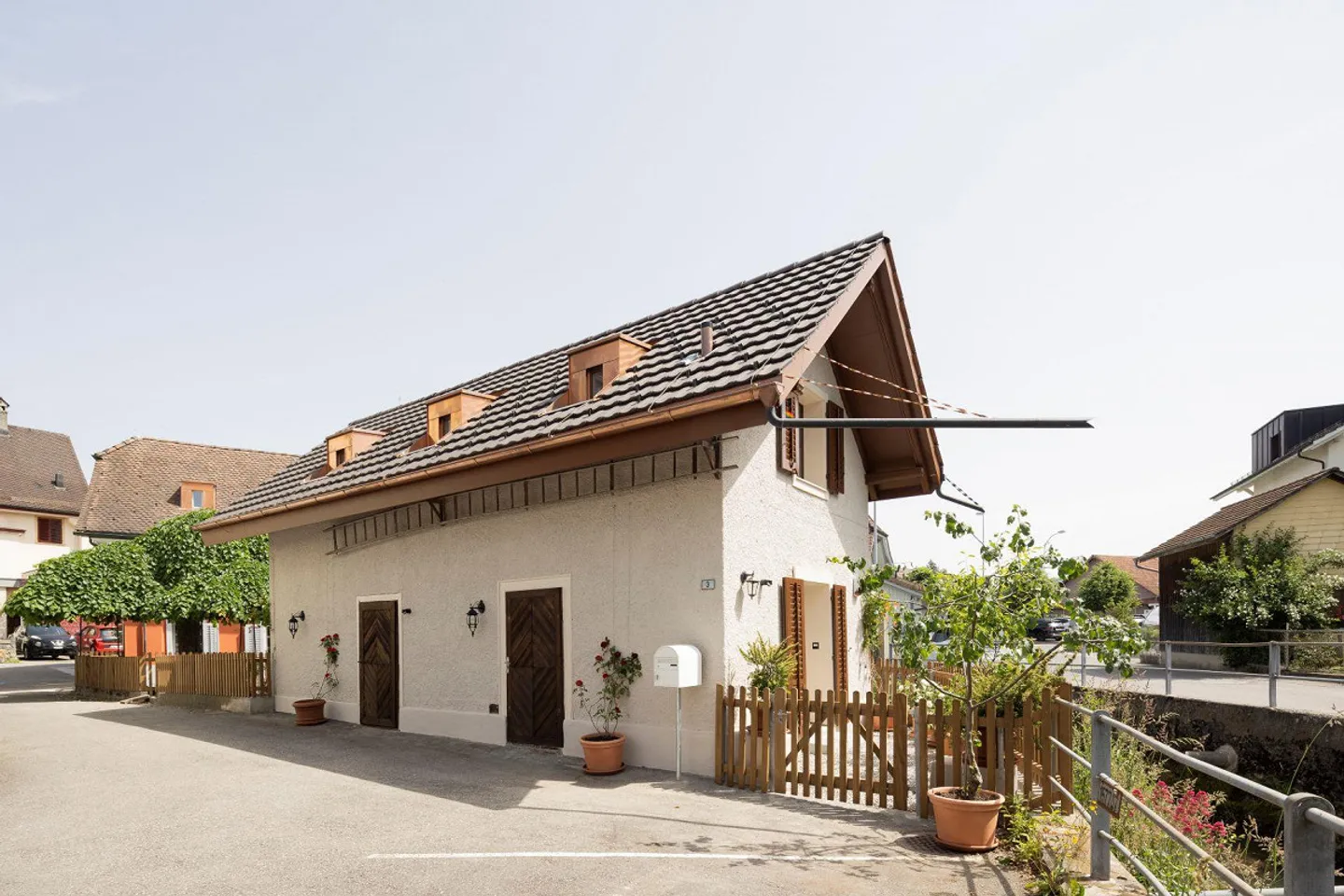 Kleines verträumtes Einfamilienhaus - Foto 1 von 11