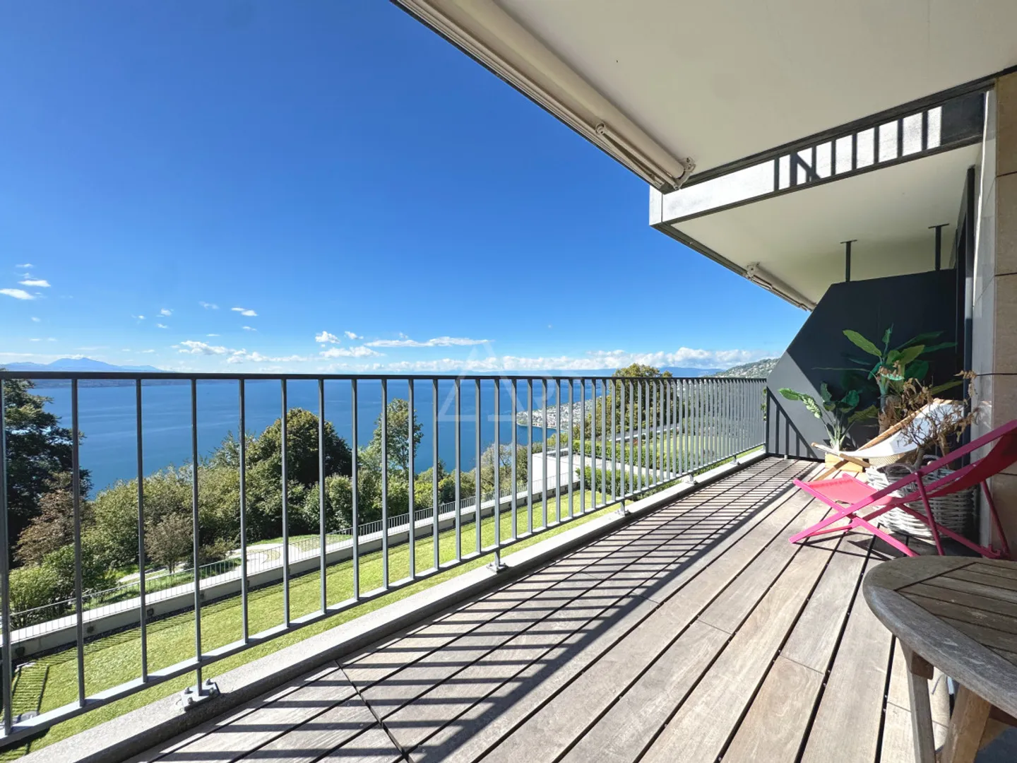 4,5-Zimmer-Wohnung mit Panoramablick auf den Genfersee - Foto 8 von 9
