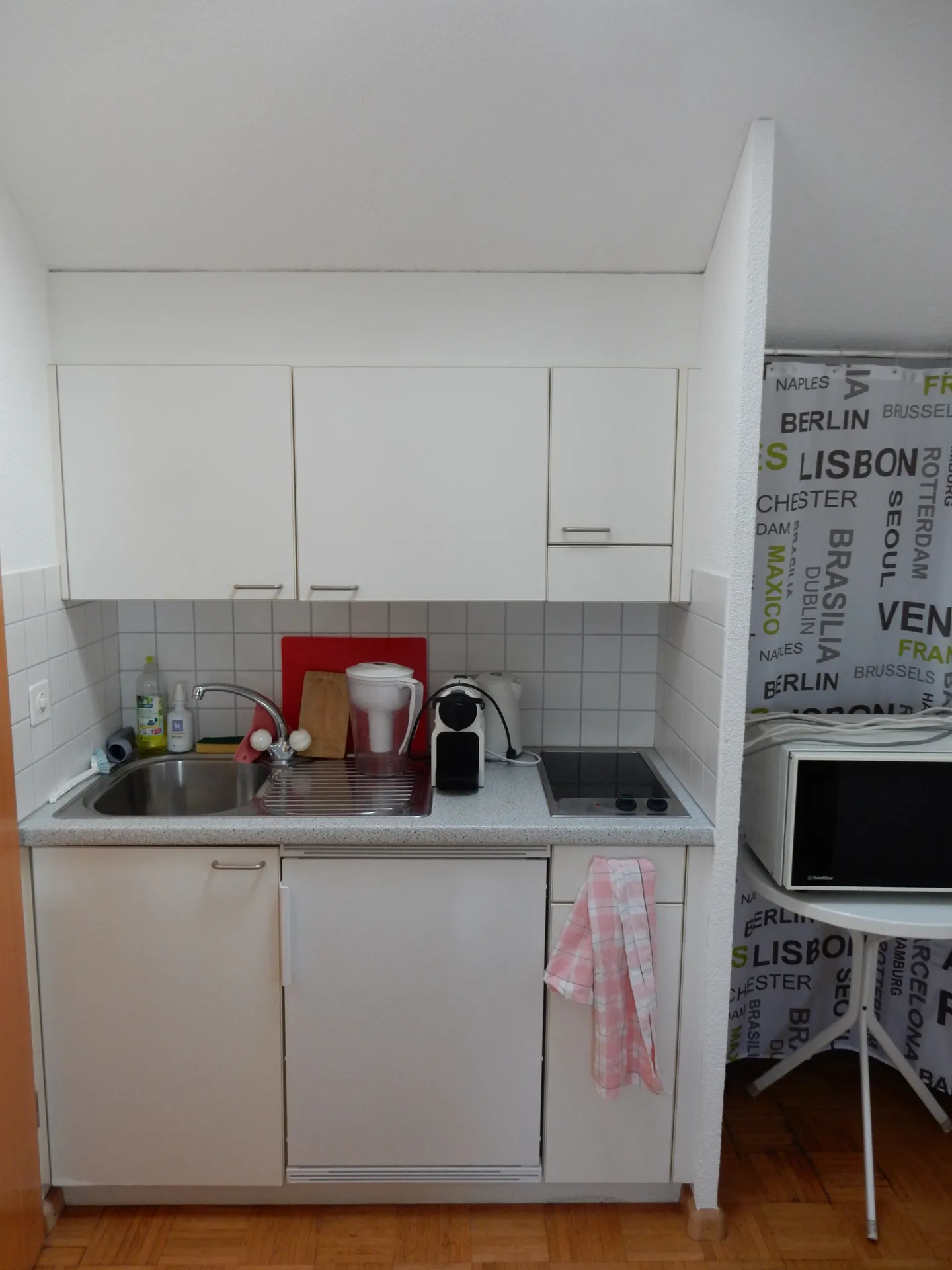 Practical 1-room apartment for rent - Photo 2 of 4