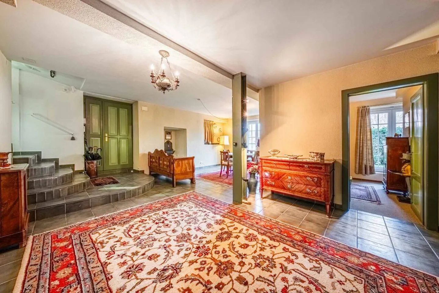 Charming village house with 8 rooms - Photo 6 of 12