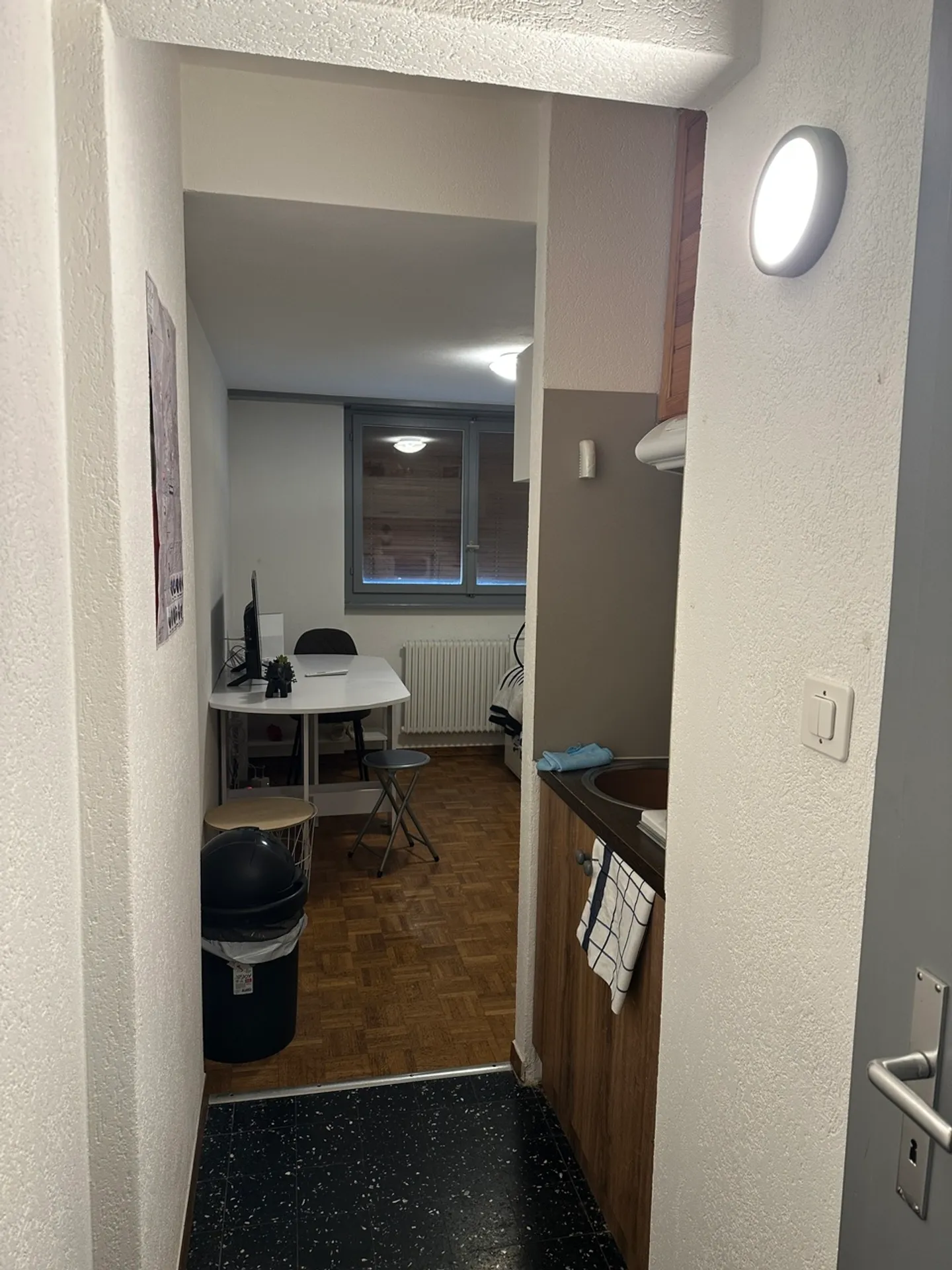 small studio close to the center of Crans - Photo 5 of 5