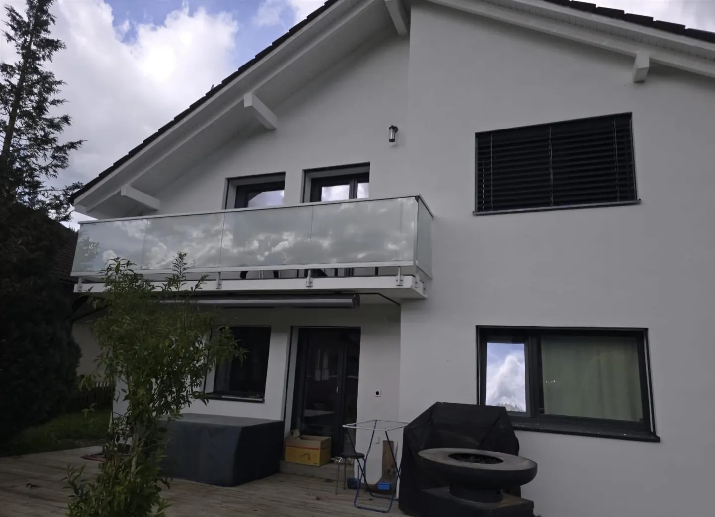 Maison individuelle exclusive de 7,5 pièces à Renan - Photo 1 sur 12