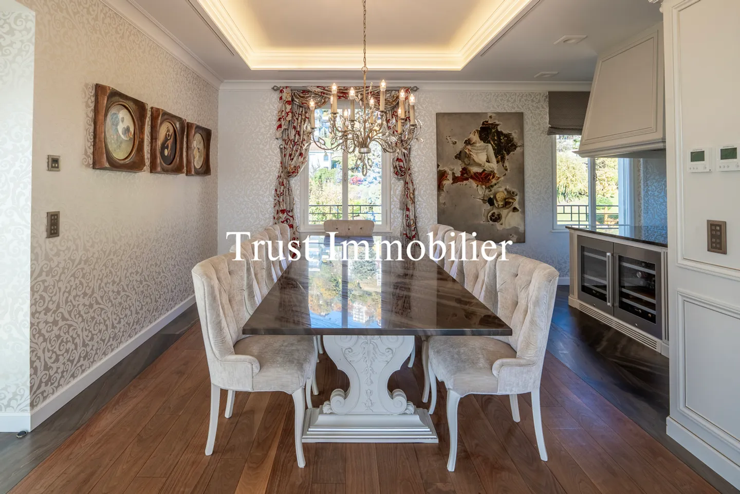 Exceptional Penthouse in the Heart of Montreux. Exclusive. - Photo 8 of 31