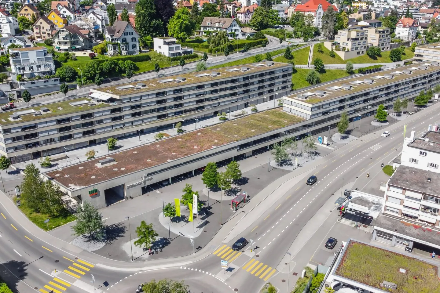 Office and commercial spaces with lake view and flexible sizes as needed - Photo 1 of 9