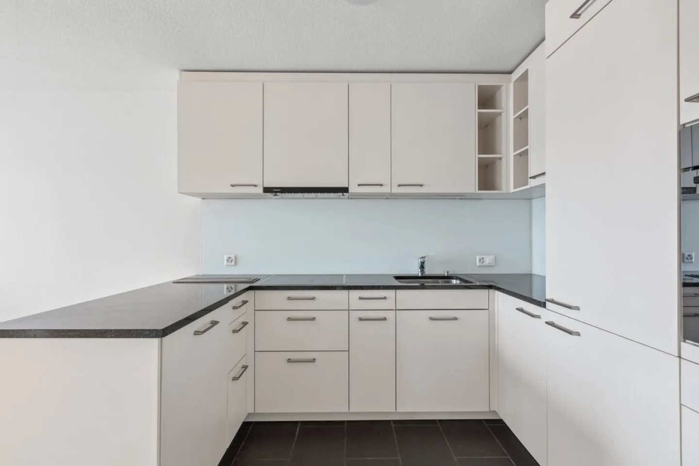 Emplacement central avec d'excellentes connexions - Photo 7 sur 10