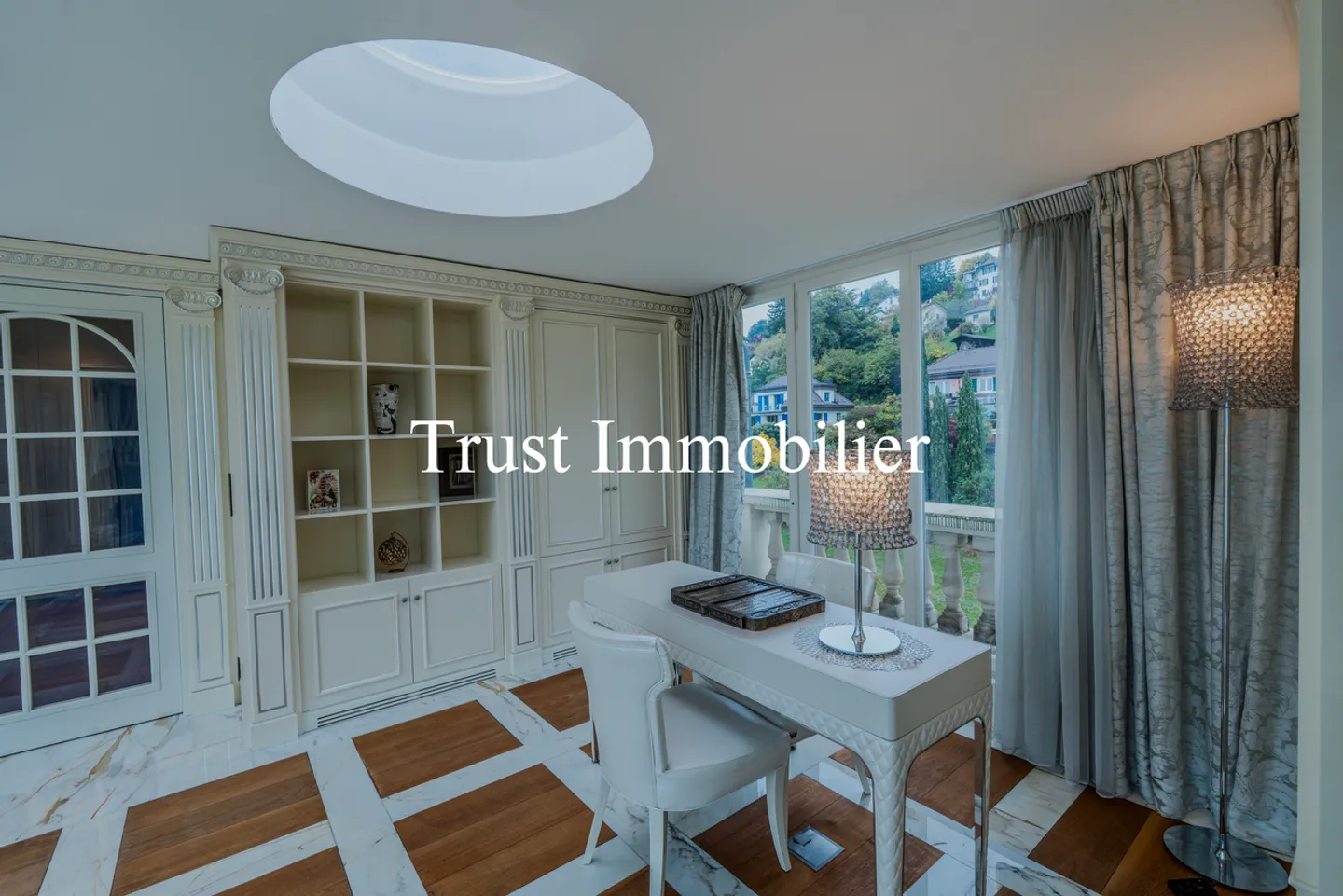 Exceptional Penthouse in the Heart of Montreux. Exclusive. - Photo 10 of 31