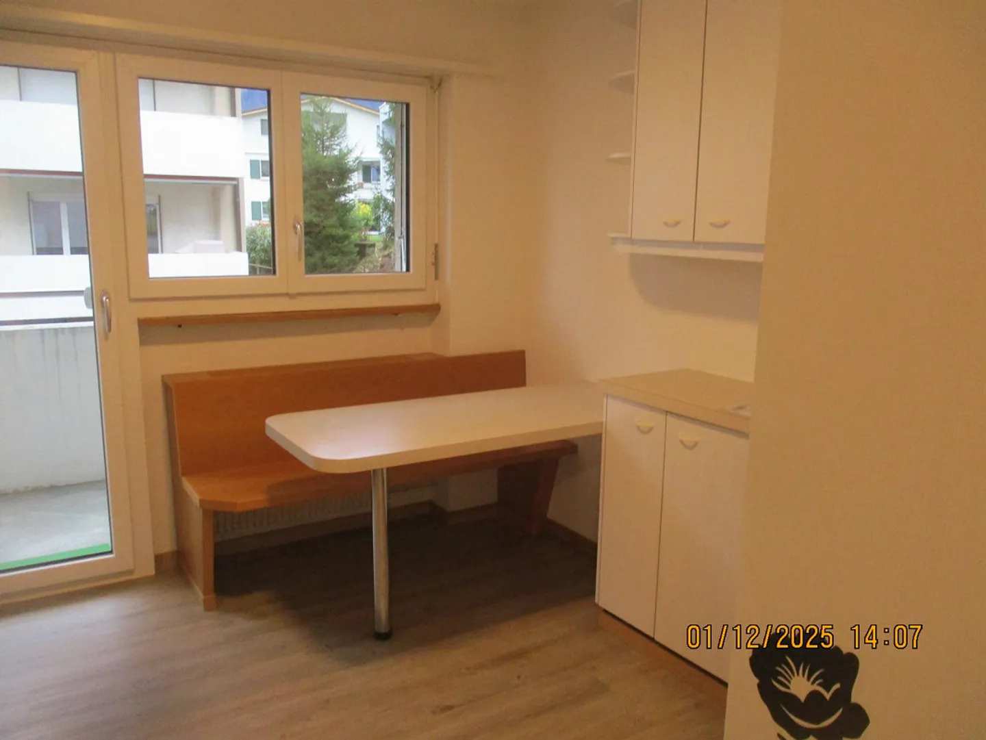 Luminoso appartamento di 3,5 stanze in posizione centrale - Foto 2 di 8