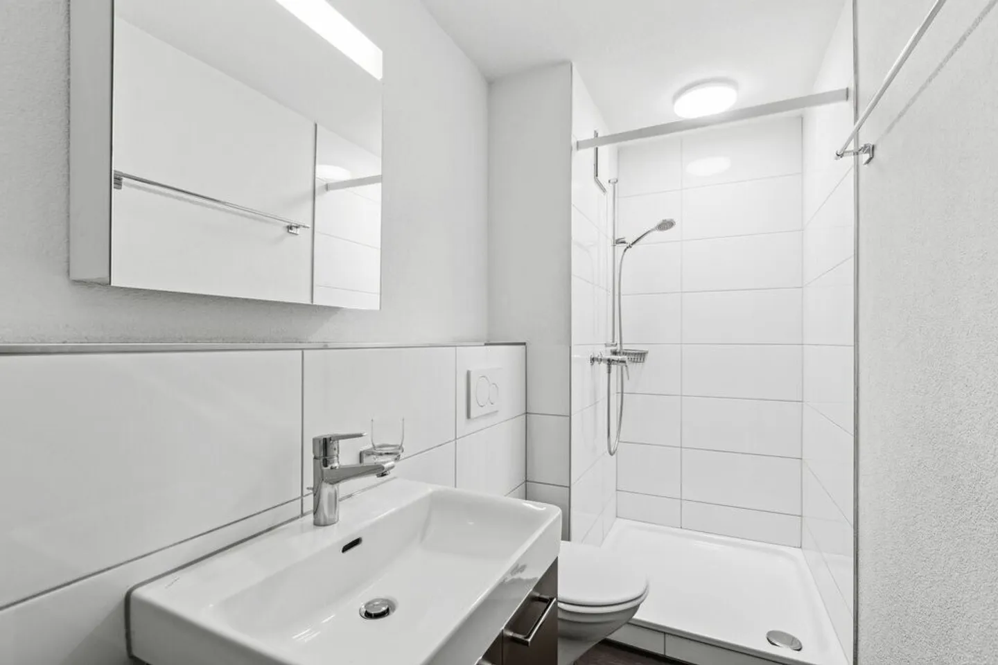 Emplacement central avec d'excellentes connexions - Photo 9 sur 10