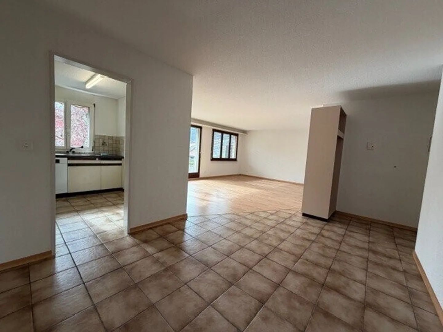 Charmante Wohnung in Biel - Foto 7 von 8