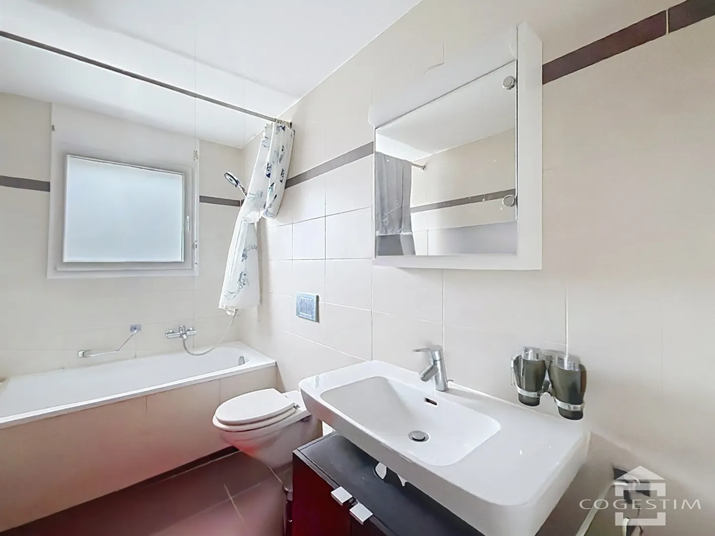 Charmant Appartement au Rez-de-Chaussée - Photo 8 sur 8