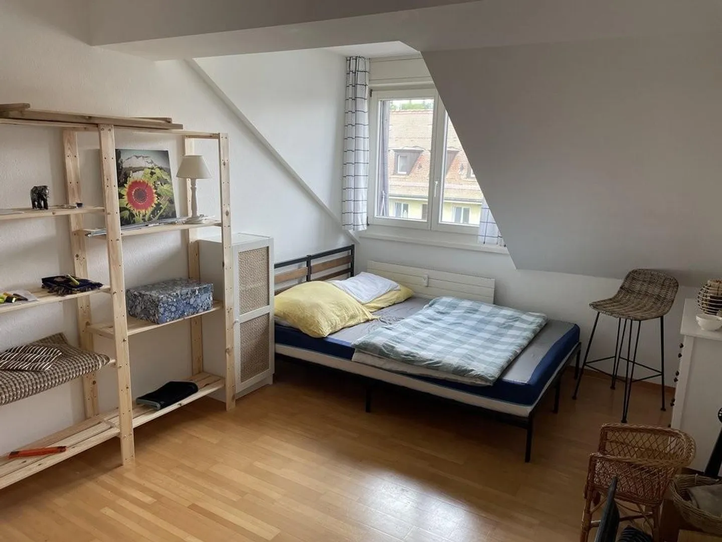Charmante Dachwohnung in Weissenbühl - Foto 3 von 9