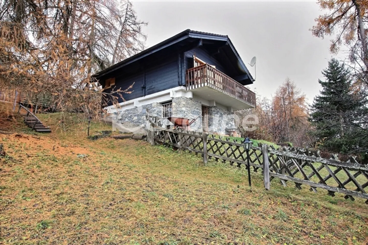 A charming chalet for rent in Les Mayens-de-Sion. - Photo 10 of 10