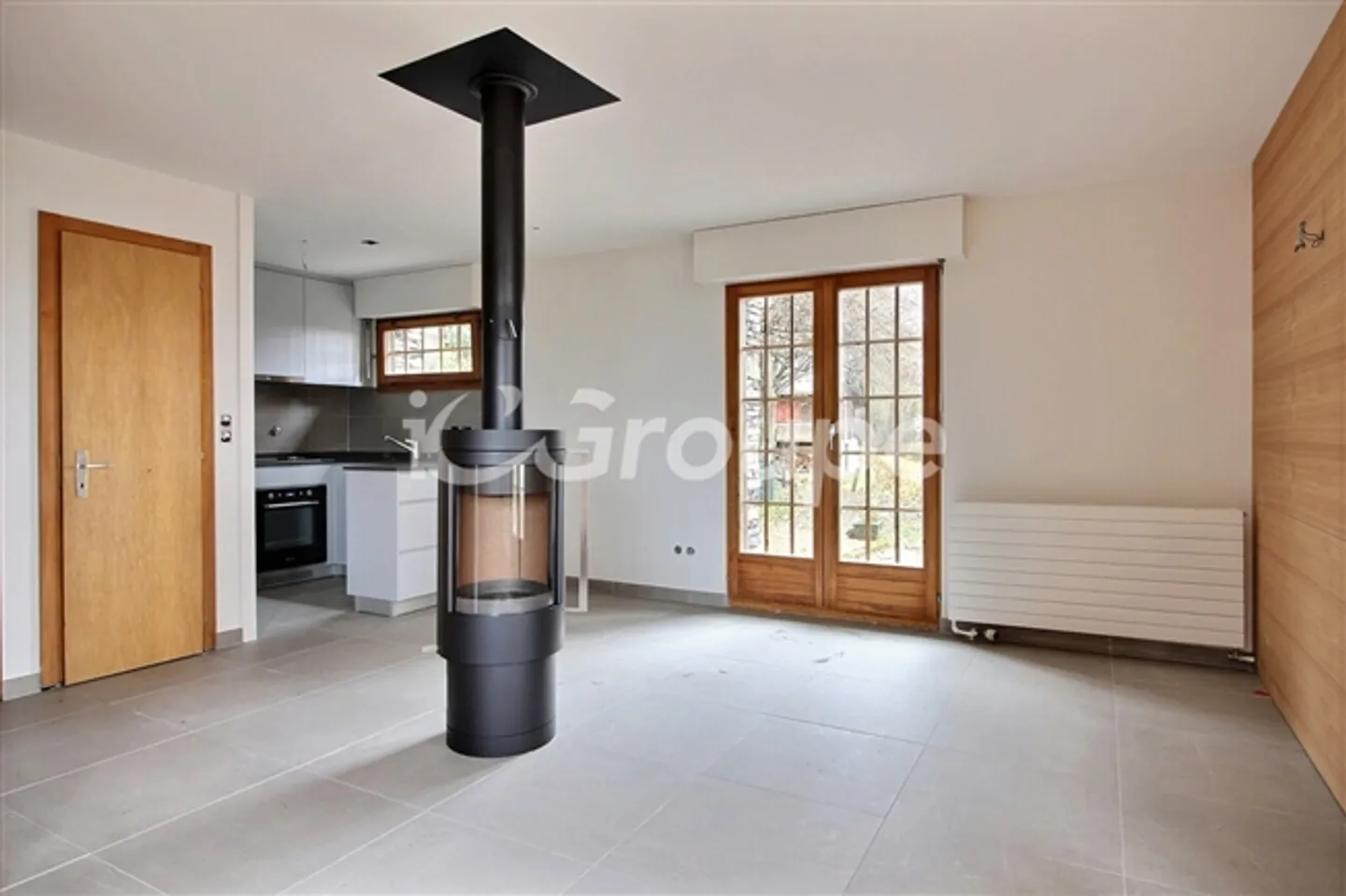 A charming chalet for rent in Les Mayens-de-Sion. - Photo 2 of 10