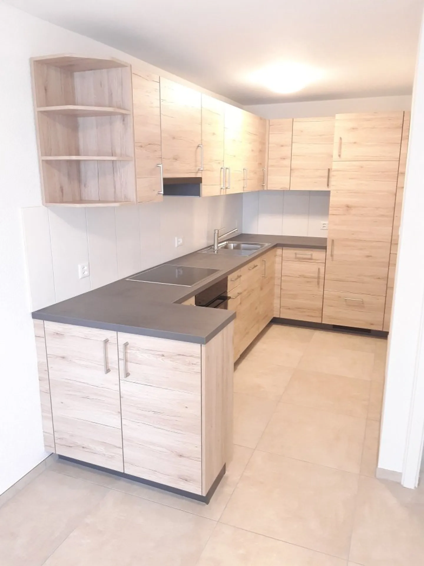 00003 - Appartamento 3½ locali - Abraham-Robert 17 - La Chaux-de-Fonds - Foto 1 di 7