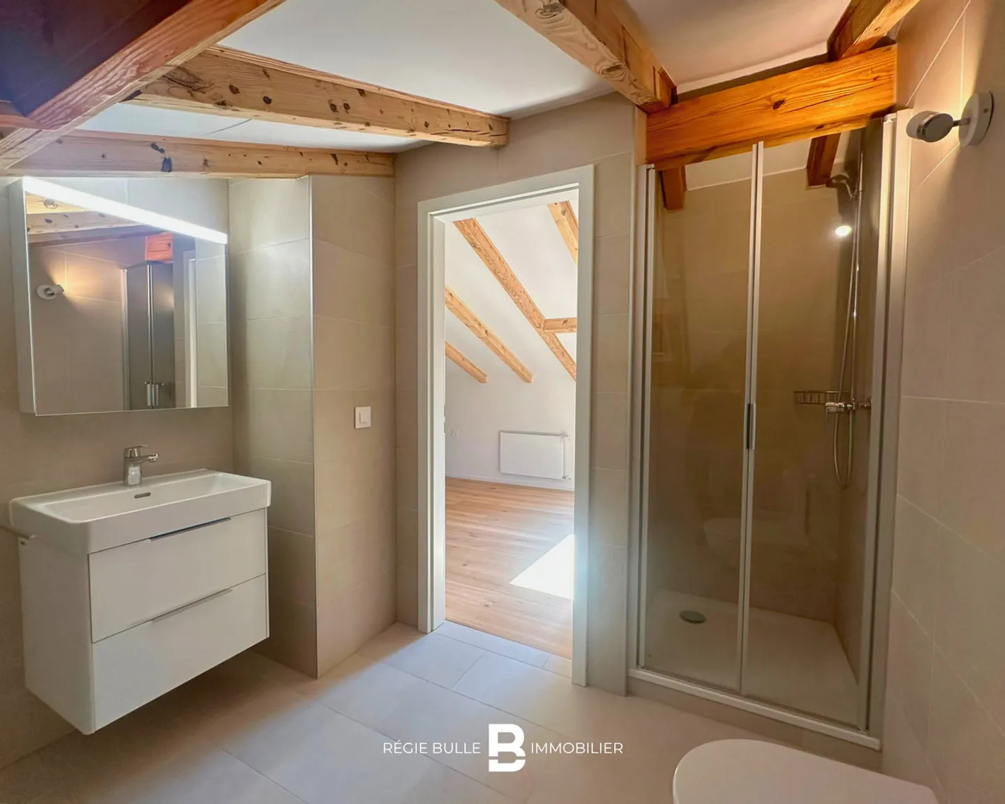 Le Bry - Wunderschöne renovierte Villa mit herrlichem Blick - Foto 8 von 13
