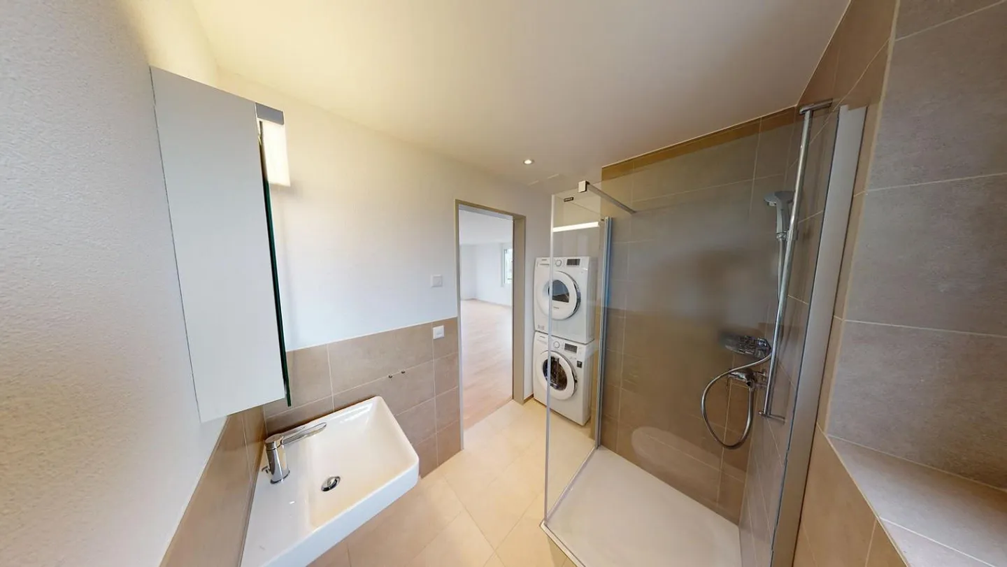 Ampio appartamento di 2,5 locali a Wetzikon - Foto 4 di 9