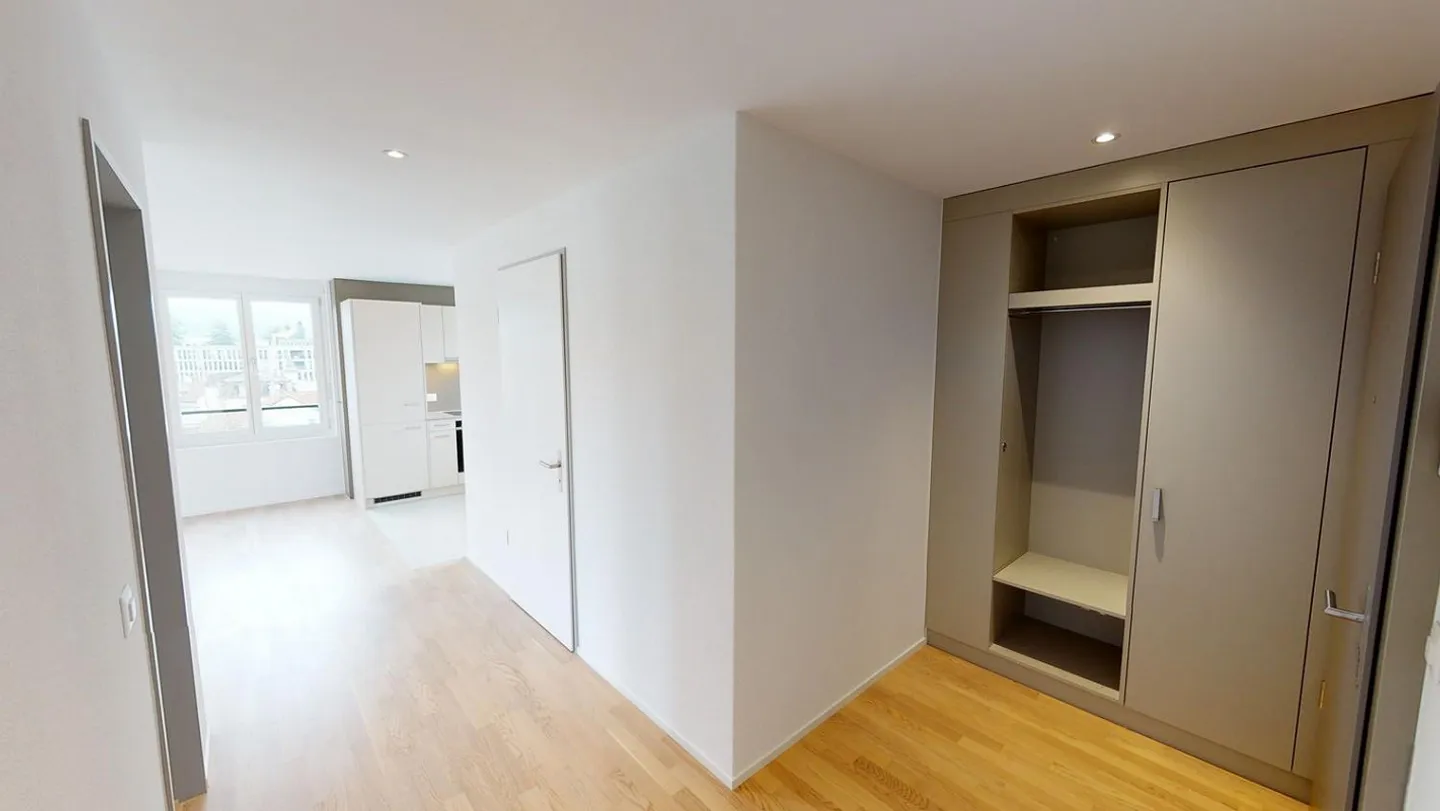 Ampio appartamento di 2,5 locali a Wetzikon - Foto 5 di 9