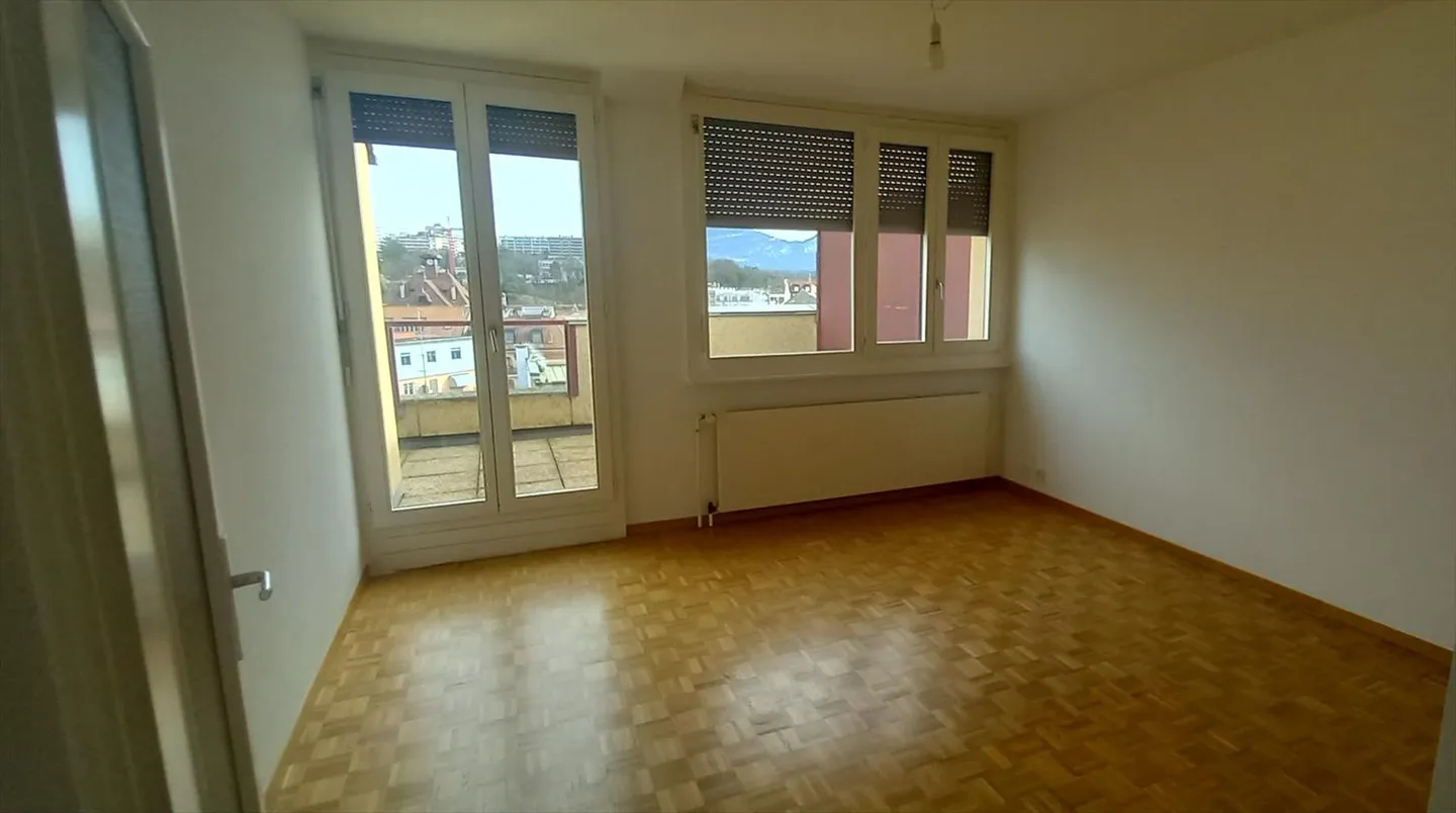 Appartamento 4 locali - Foto 3 di 4