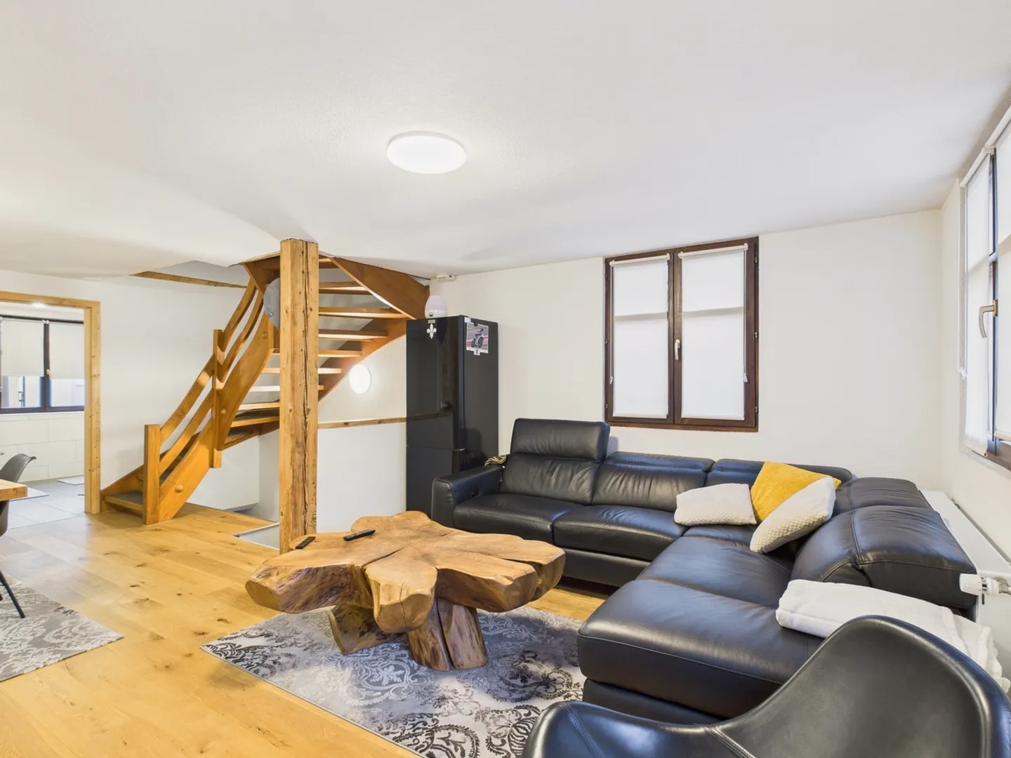 Appartement en duplex de 3,5 pièces à Rheineck - Photo 1 sur 7