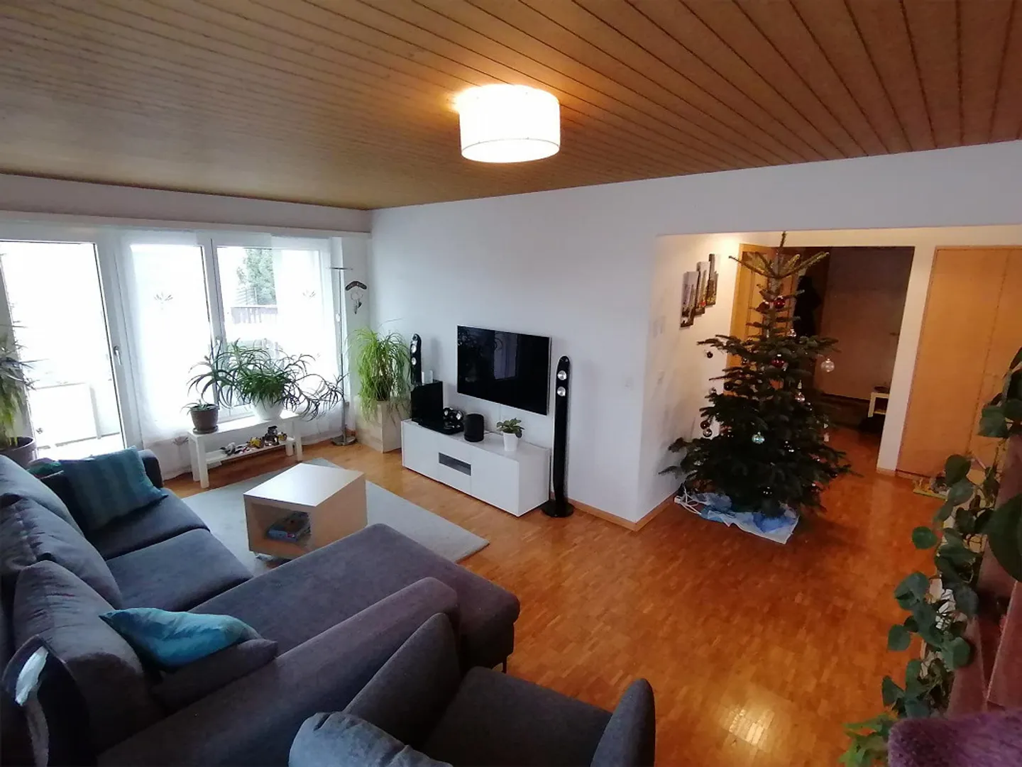 Grosszügige 4.5-Zimmerwohnung - Foto 1 von 11