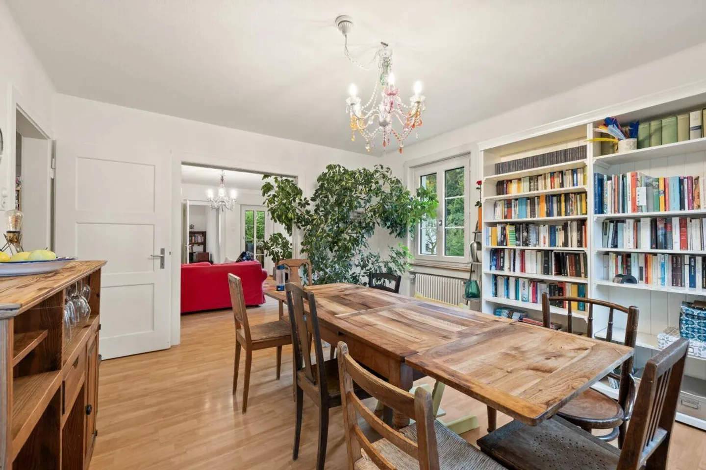 Zweifamilienhaus in Baden - Magischer Rückzugsort mit Mieteinnahmen - Foto 2 von 30