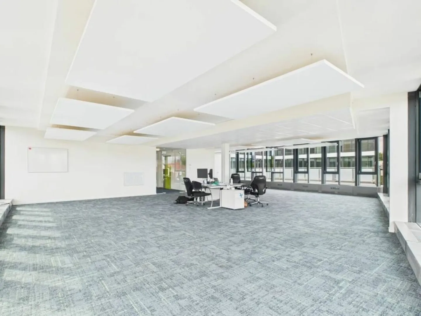 Ufficio rappresentativo con 9 stanze e molta luce naturale - Foto 2 di 10
