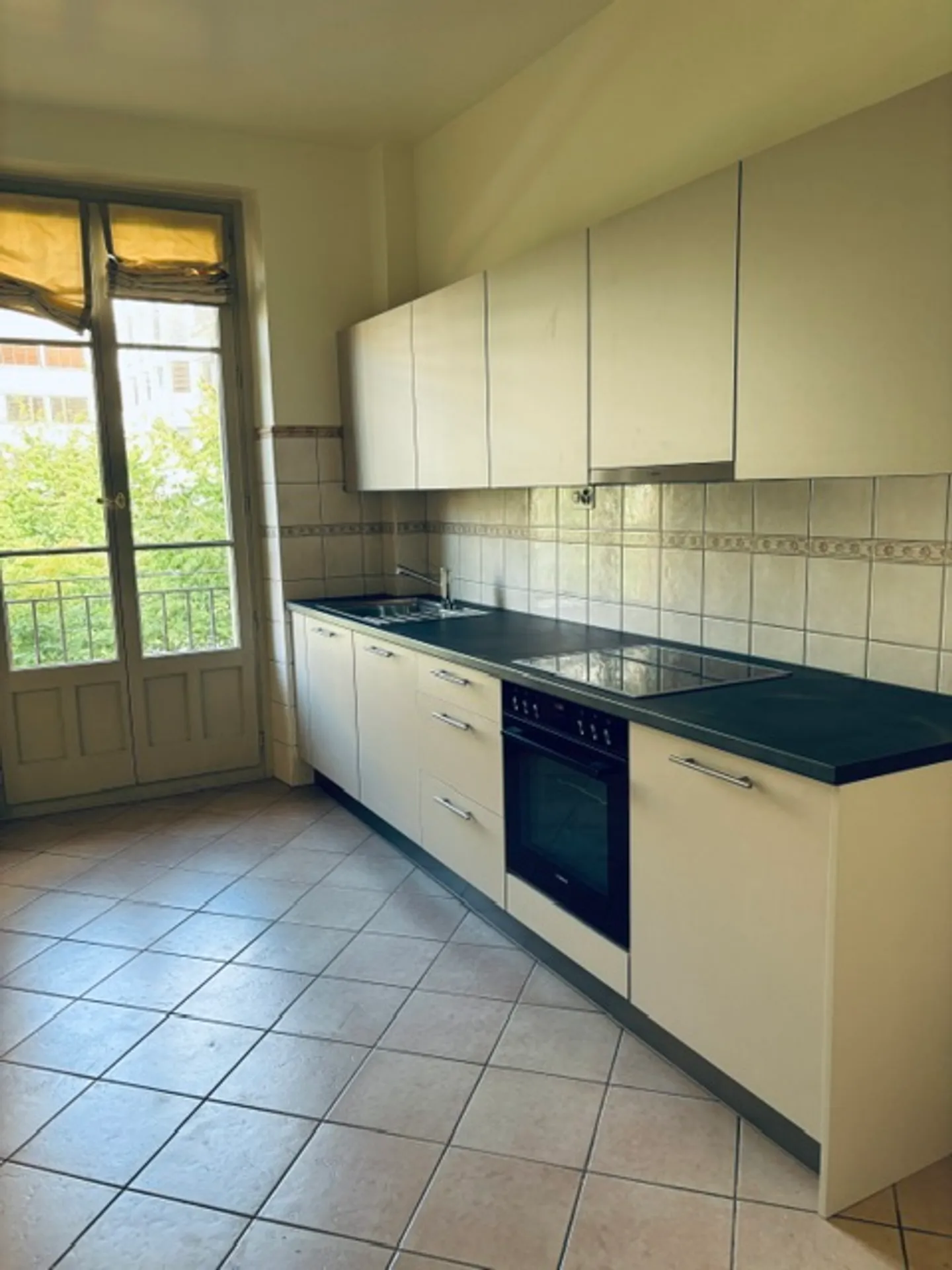 Appartement élégant 4.5 pièces - Photo 6 sur 9