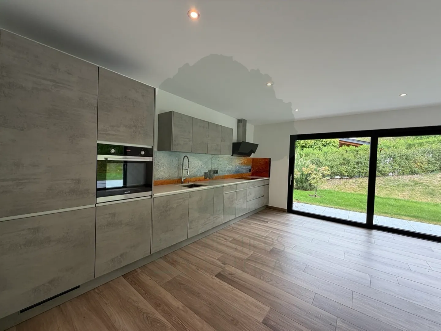 Magnifico appartamento di 3,5 stanze con giardino privato - Foto 2 di 21