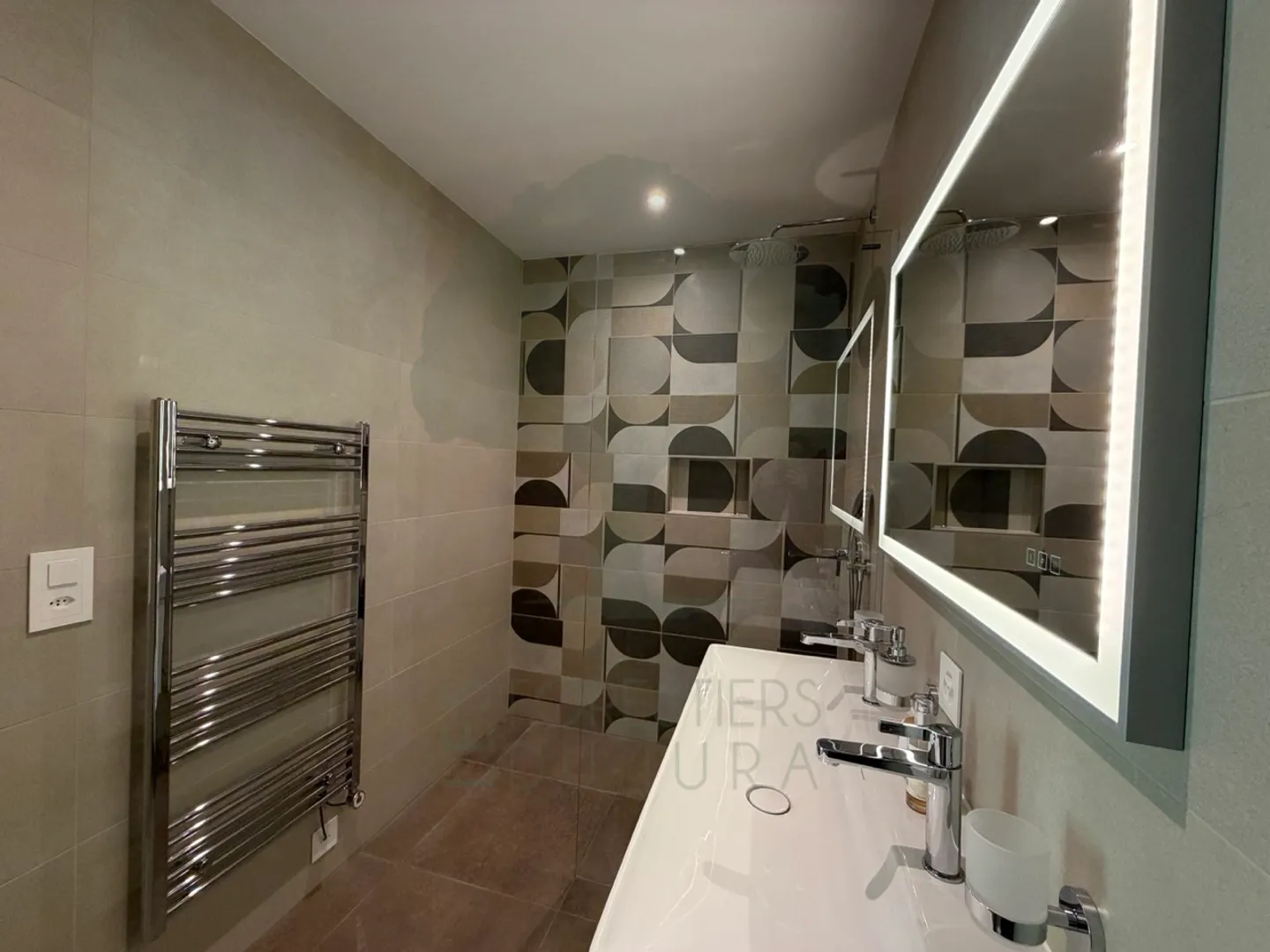 Magnifico appartamento di 3,5 stanze con giardino privato - Foto 8 di 21