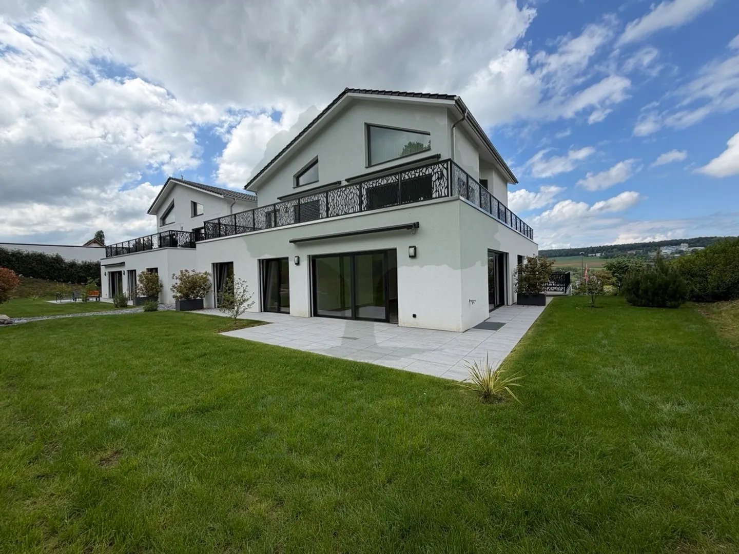 Magnifico appartamento di 3,5 stanze con giardino privato - Foto 7 di 21