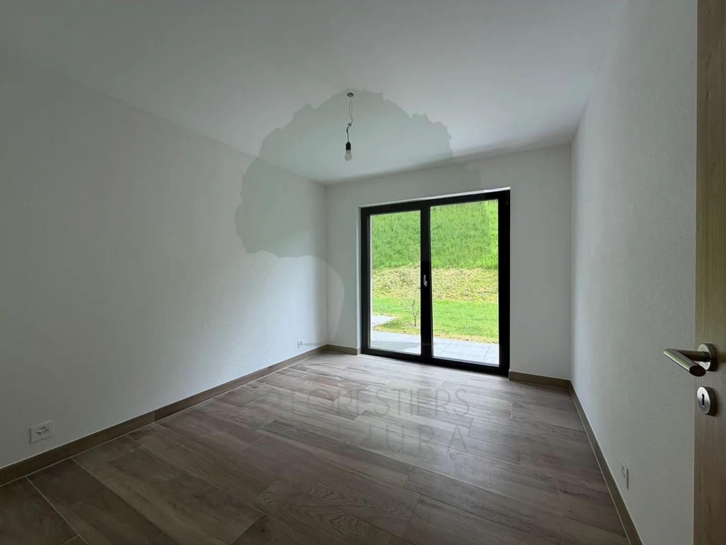 Magnifico appartamento di 3,5 stanze con giardino privato - Foto 12 di 21