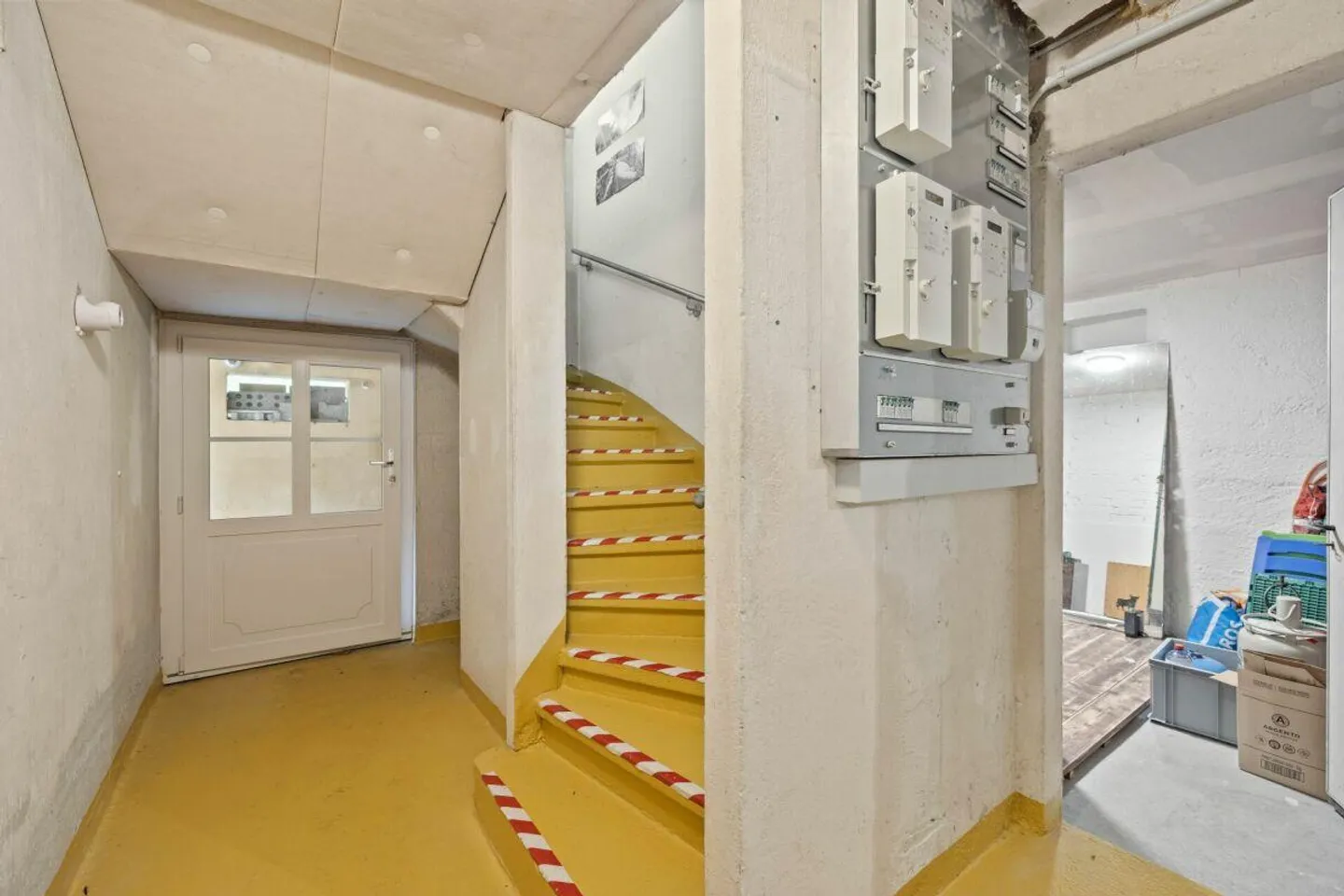 Zweifamilienhaus in Baden - Magischer Rückzugsort mit Mieteinnahmen - Foto 29 von 30