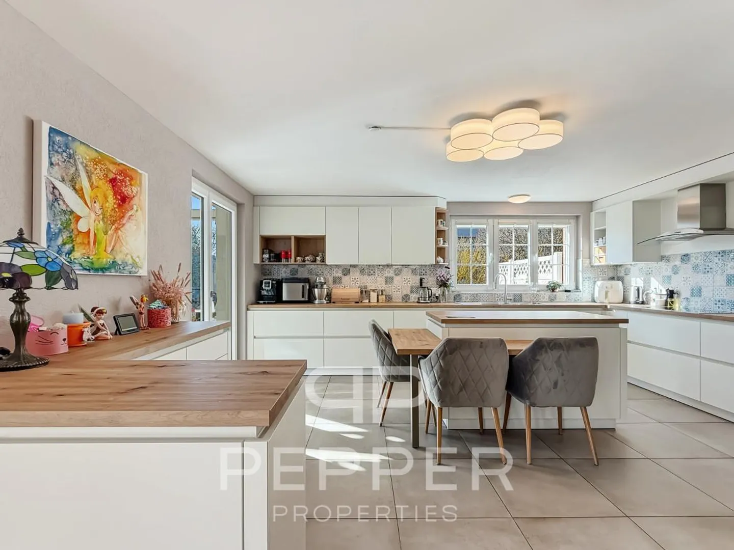 Spacious individual villa ideally located in the heart of Attalens - Photo 4 of 13