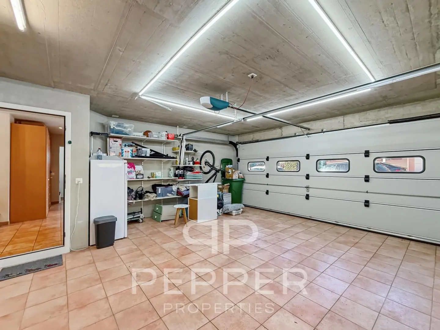 Spacious individual villa ideally located in the heart of Attalens - Photo 10 of 13