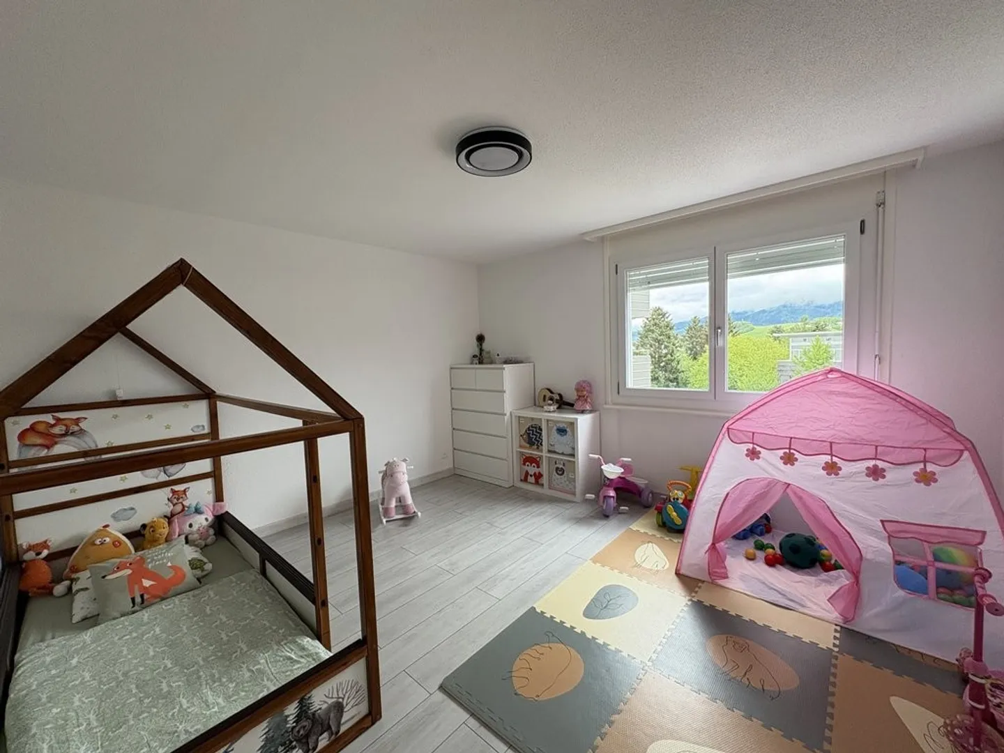 Appartement 4.5 pièces pour CHF 1'815.-/mois charges comprises - Photo 4 sur 8