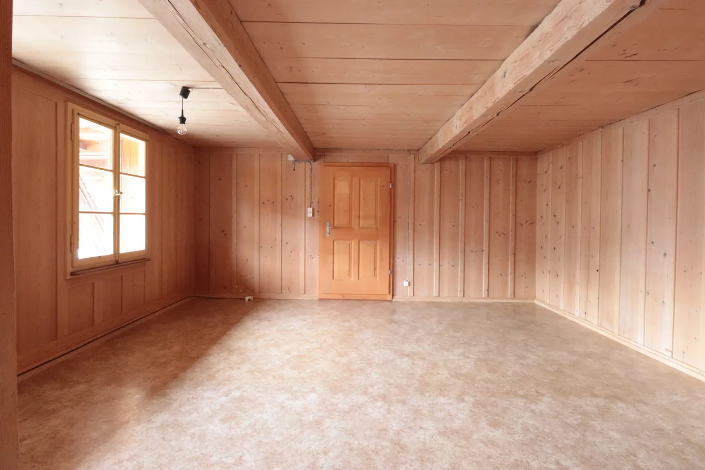 A Touch of Nostalgia and Plenty of Space for Living, Garden, Small Animals,... - Photo 10 of 16