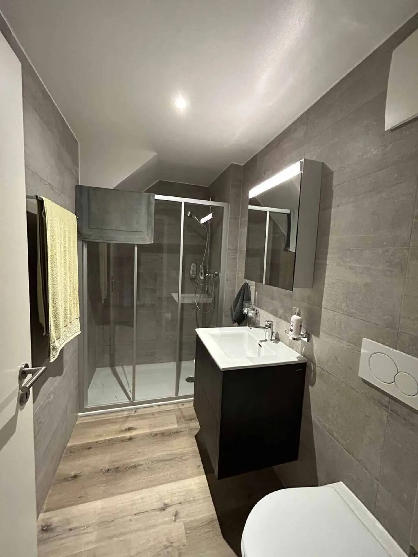 3.5 rooms in the heart of the old town of Aubonne - Photo 4 of 7