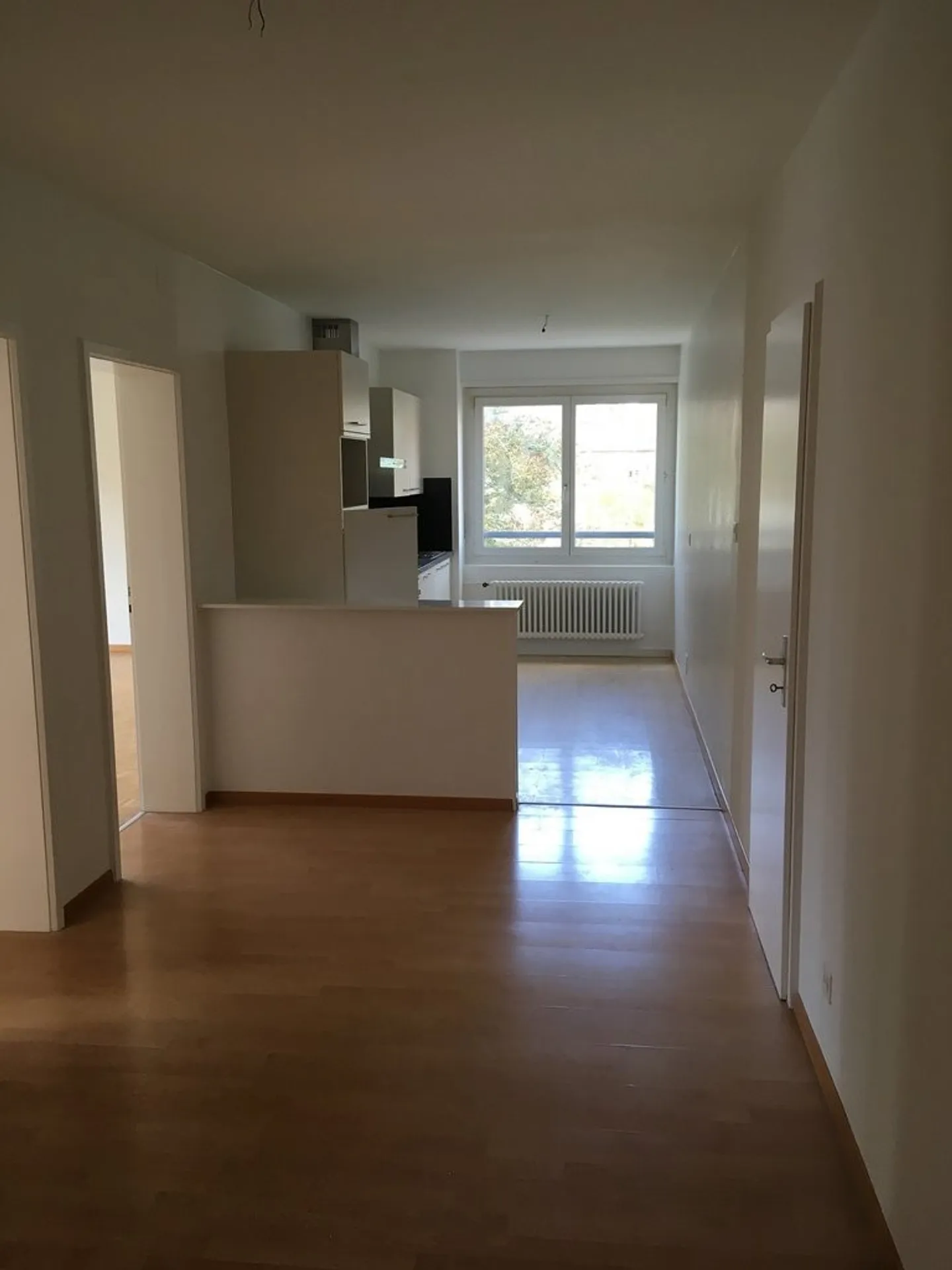 Joli Appartement avec Balcon - Photo 4 sur 8