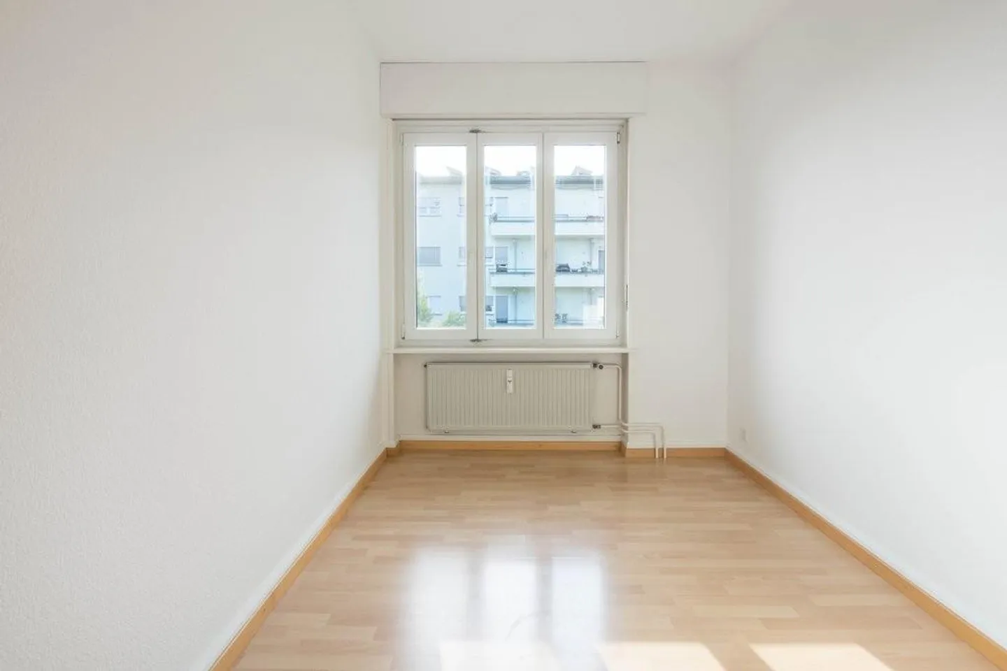 Charmante Wohnung in idealer Lage mit Balkon und Waschtrockner - Foto 5 von 6