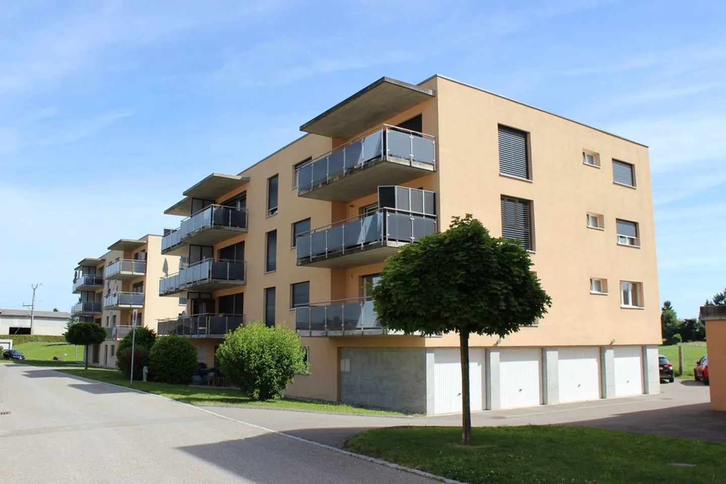 Appartamento con 3,5 stanze al 1° piano - Foto 8 di 10