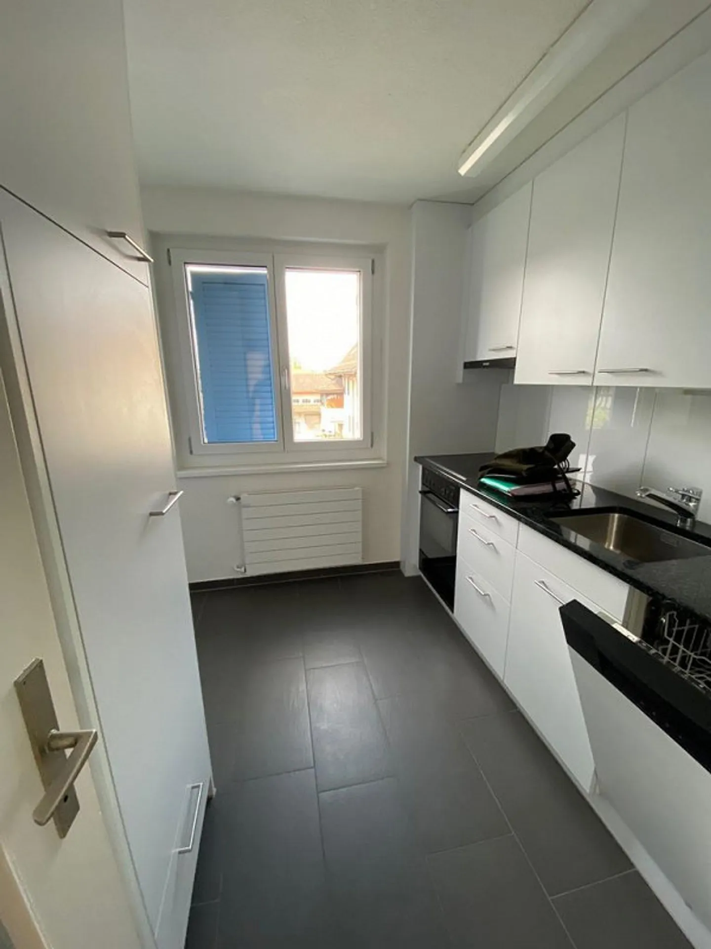 Gemütliche Wohnung nähe Flughafen - Foto 2 von 11