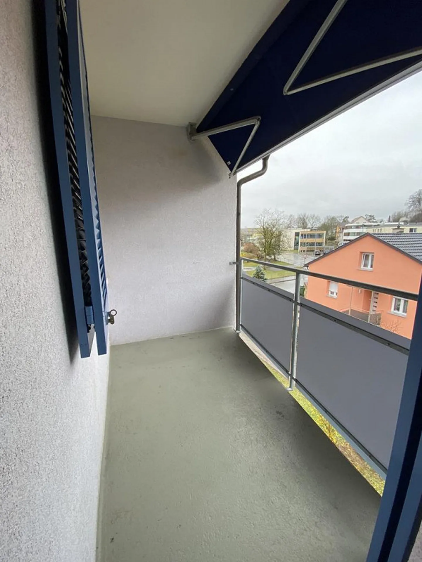 Gemütliche Wohnung nähe Flughafen - Foto 10 von 11